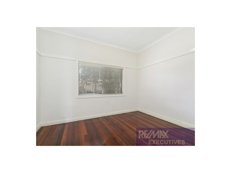 45 Berkeley Street, Holland Park QLD 4121