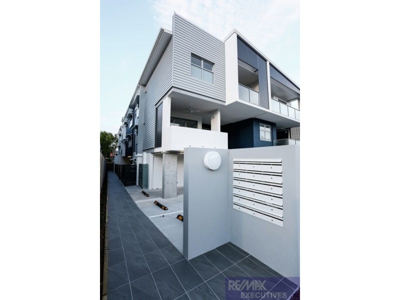 2/22 Hertford Street, Upper Mount Gravatt QLD 4122