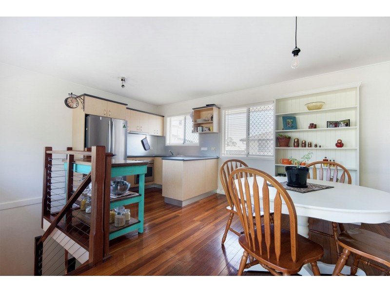 1/27 DENMAN STREET, Greenslopes QLD 4120