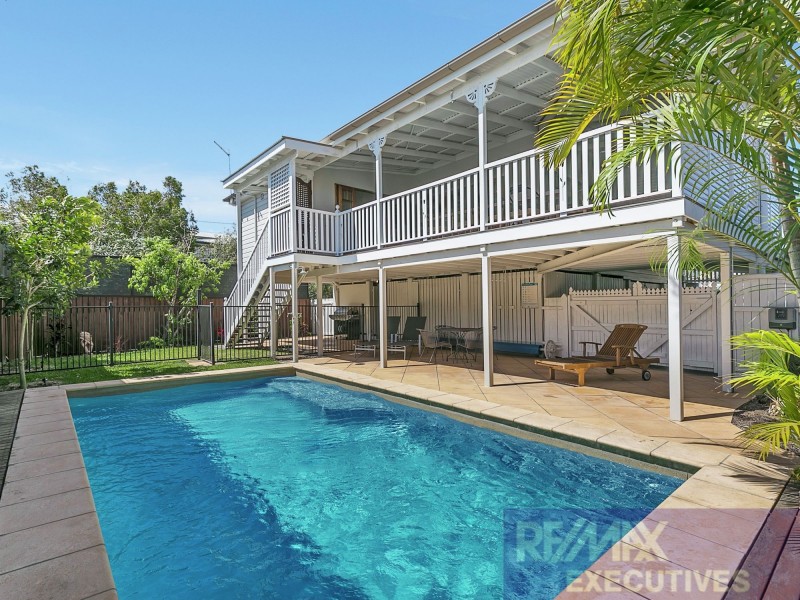 1208 Stanley Street East, Coorparoo QLD 4151