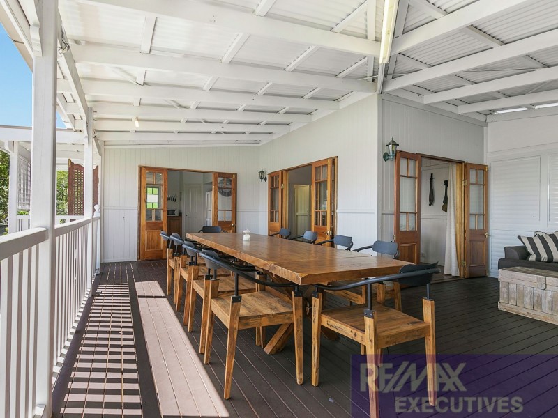 1208 Stanley Street East, Coorparoo QLD 4151