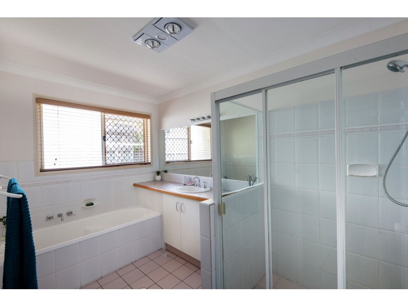 61 MICHELANGELO CRES, Mackenzie QLD 4156