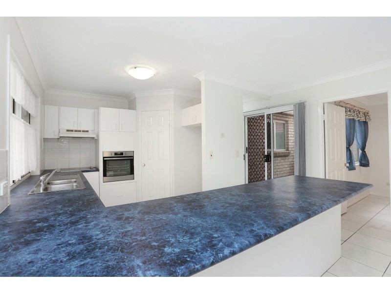 80 The Village Avenue, Coopers Plains QLD 4108