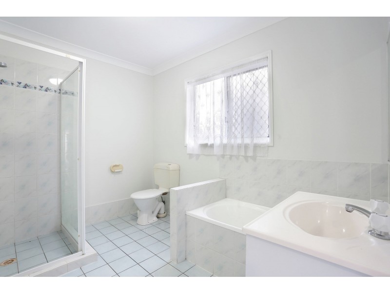 80 The Village Avenue, Coopers Plains QLD 4108