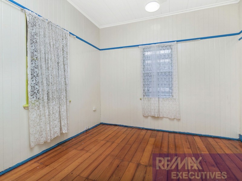 16 Dutton Street, Dutton Park QLD 4102