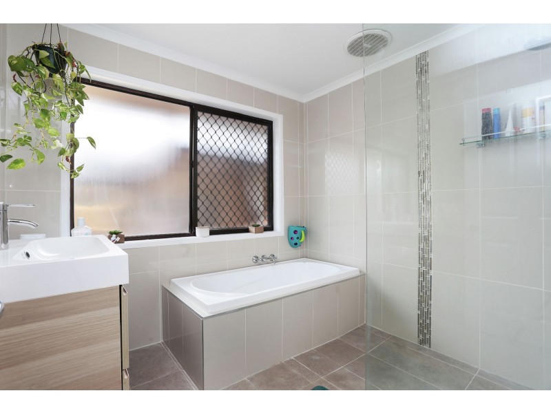 2 Millbend Crescent, Algester QLD 4115
