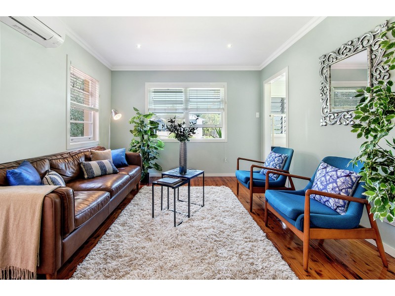 218 Beddoes Street, Holland Park QLD 4121