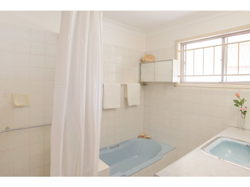 442 Newnham Rd, Wishart QLD 4122