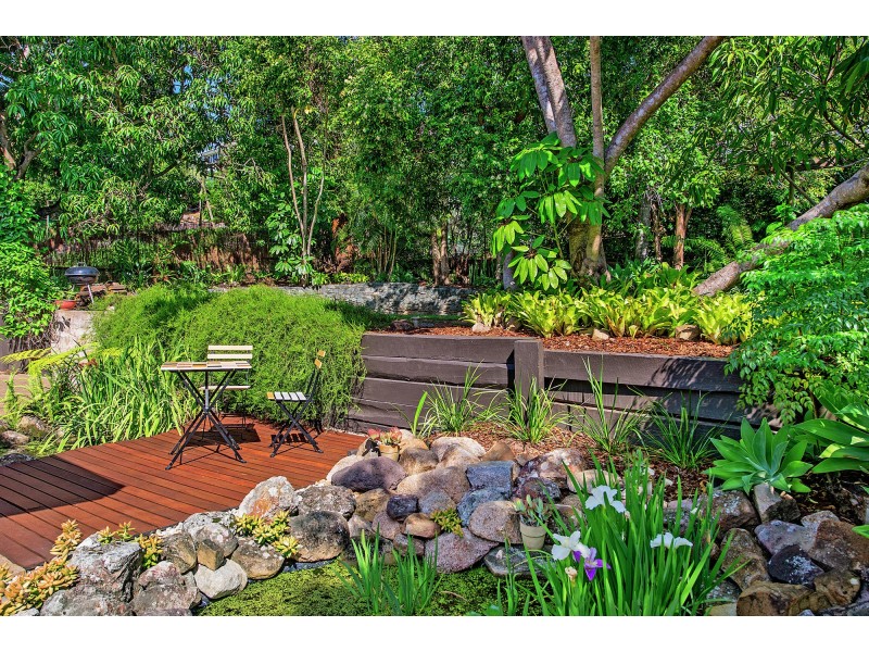 52 Brodie Street, Holland Park West QLD 4121