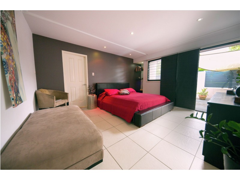 118 Gaynesford St, Mount Gravatt QLD 4122