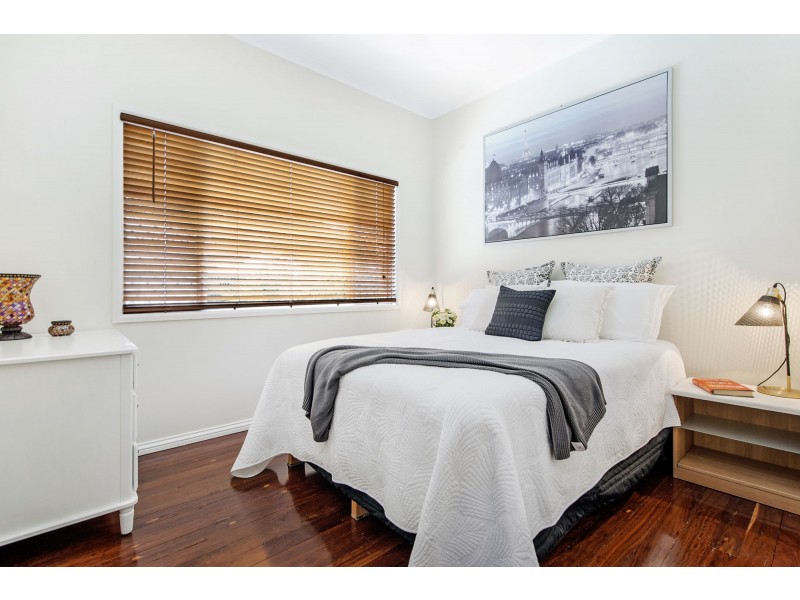 48 Currey Ave, Moorooka QLD 4105