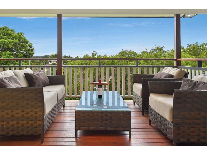 79 Mingera Street, Mansfield QLD 4122