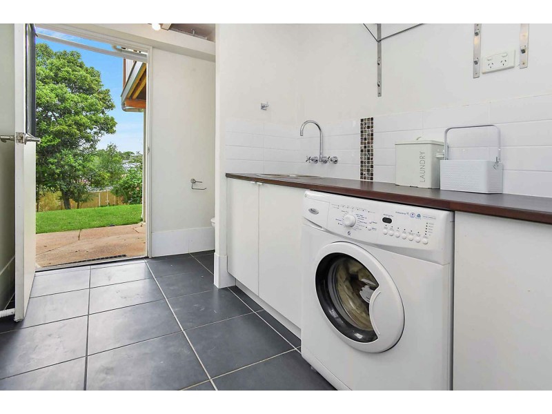 79 Mingera Street, Mansfield QLD 4122