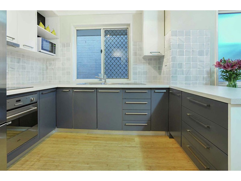 6/2 Blackburn Street (entry via Keats St), Moorooka QLD 4105