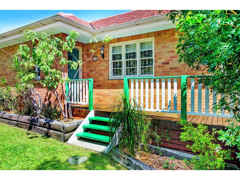 49 Framont Avenue, Holland Park QLD 4121