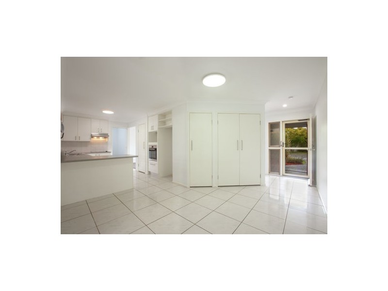 48 Solandra Crescent, Calamvale QLD 4116
