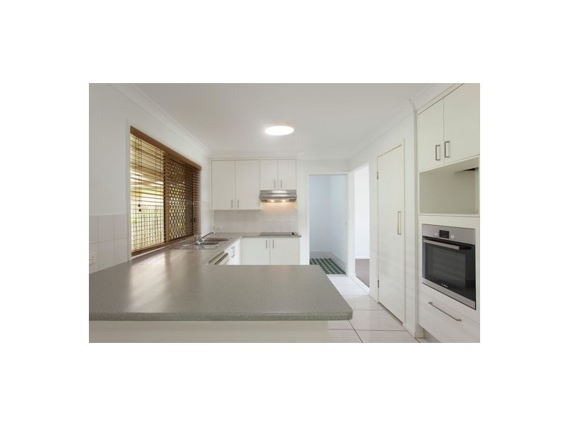 48 Solandra Crescent, Calamvale QLD 4116