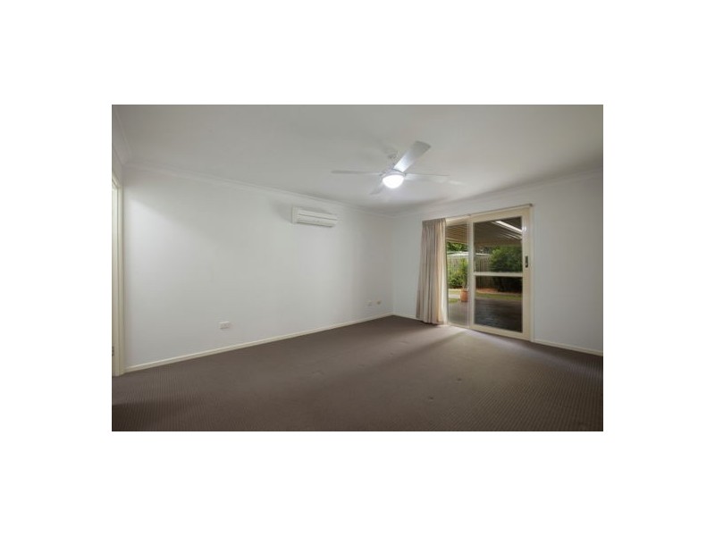 48 Solandra Crescent, Calamvale QLD 4116