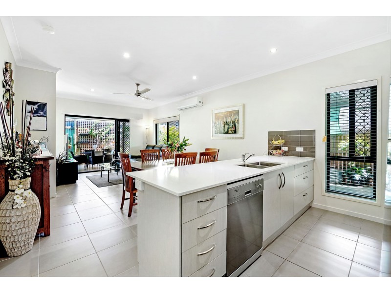 48 Parkland Drive, Springfield Lakes QLD 4300