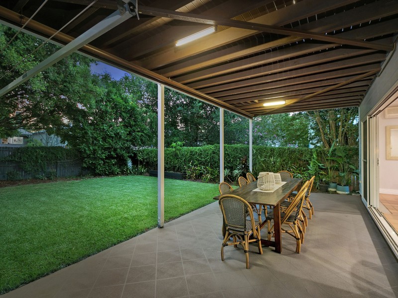 18 Stafford Street, East Brisbane QLD 4169