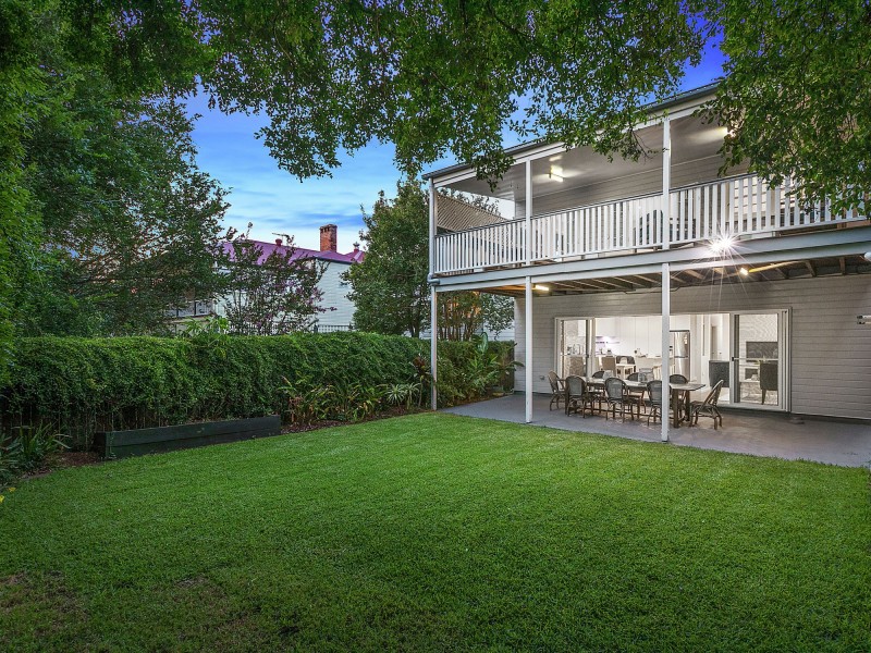 18 Stafford Street, East Brisbane QLD 4169