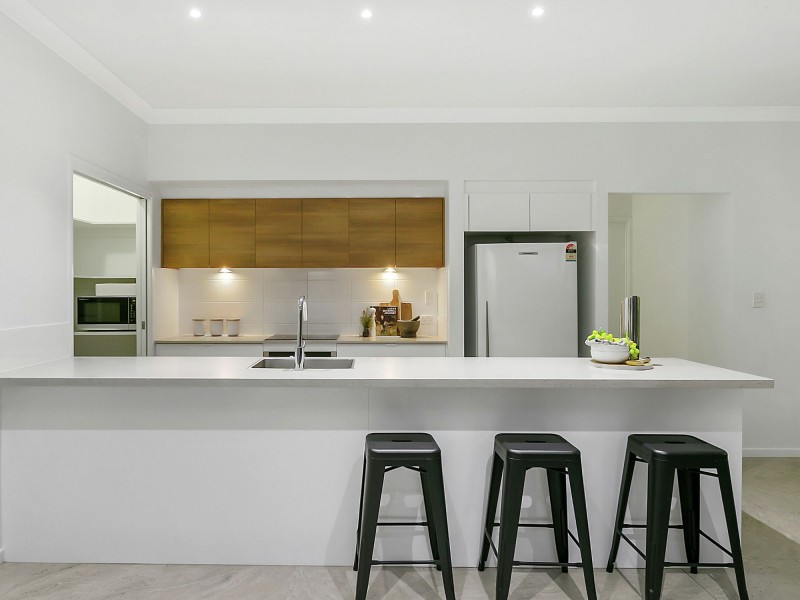 43 Conte Circuit, Augustine Heights QLD 4300