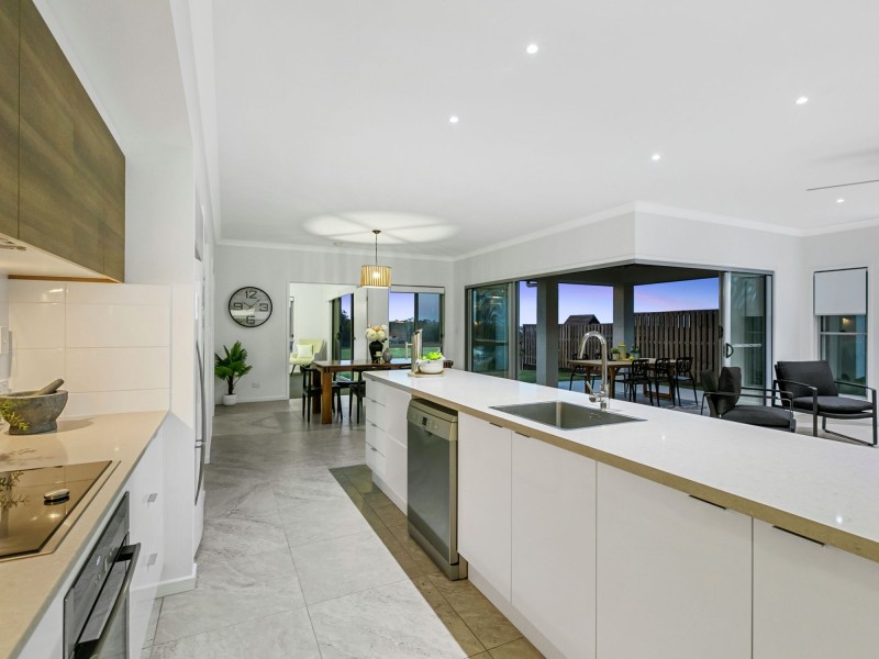 43 Conte Circuit, Augustine Heights QLD 4300