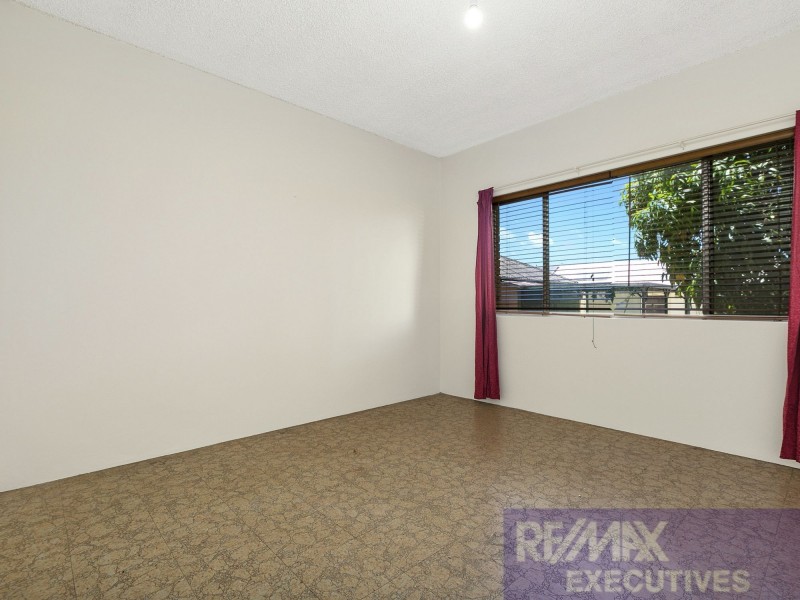 C-1035 Logan Road, Holland Park QLD 4121