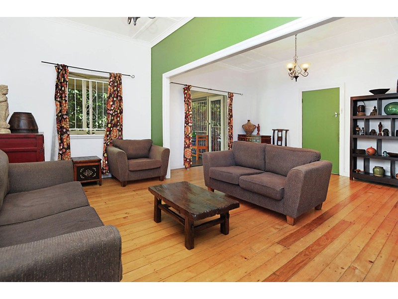 626 Cavendish Road, Holland Park QLD 4121