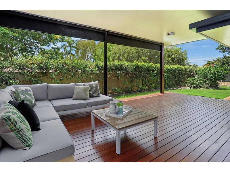 2 Harvey Place, Wishart QLD 4122