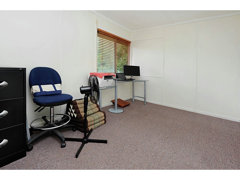 137 Wecker Road, Mansfield QLD 4122