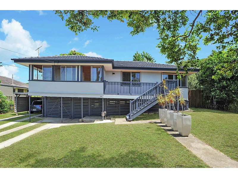 137 Wecker Road, Mansfield QLD 4122