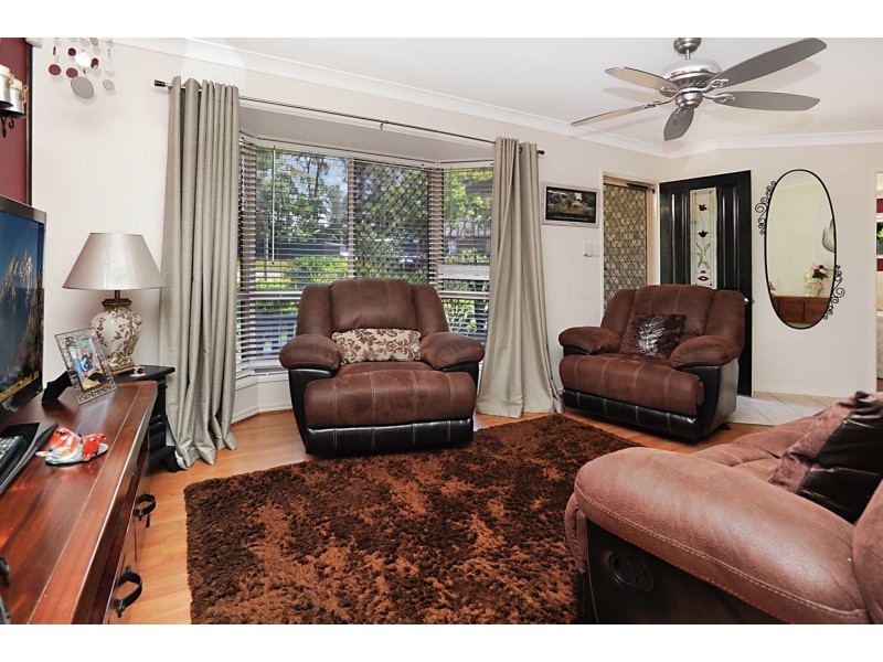 6 Warren Court, Loganlea QLD 4131