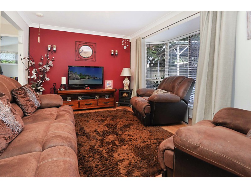 6 Warren Court, Loganlea QLD 4131