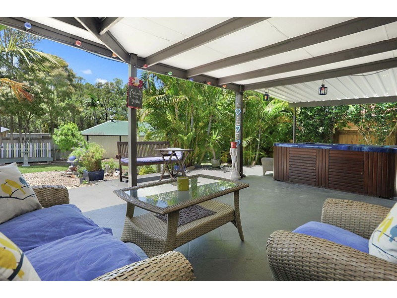 6 Warren Court, Loganlea QLD 4131