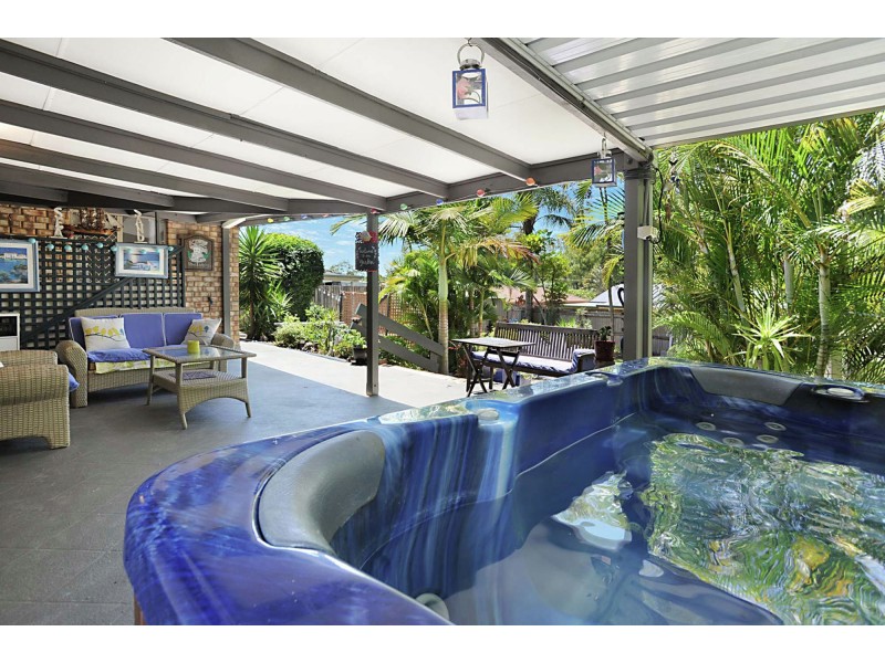 6 Warren Court, Loganlea QLD 4131
