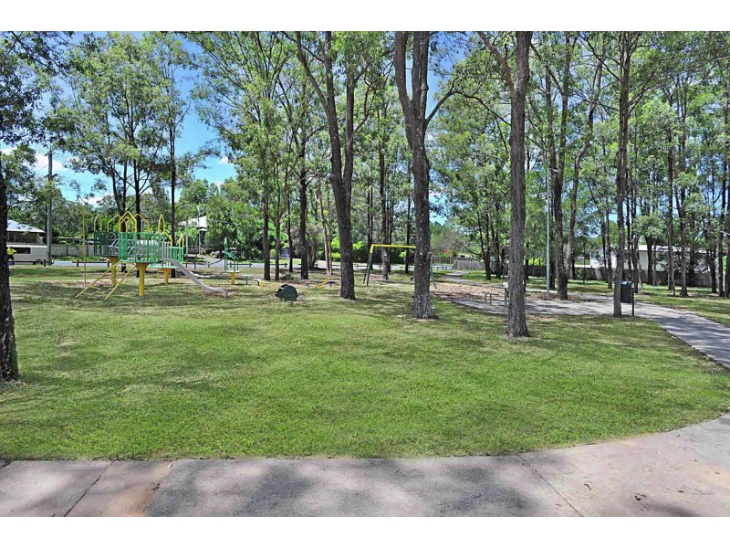 6 Warren Court, Loganlea QLD 4131