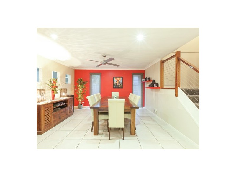 7 Samuel Street, Calamvale QLD 4116