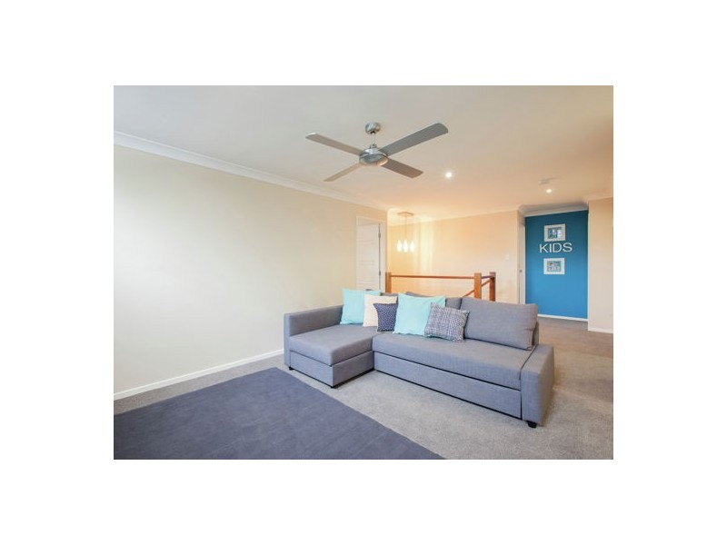 7 Samuel Street, Calamvale QLD 4116