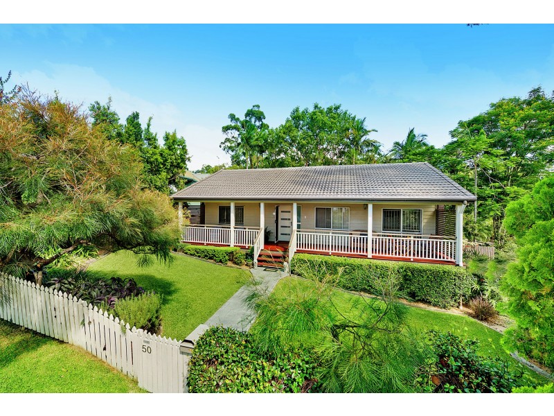 50 Boronia Avenue, Holland Park West QLD 4121