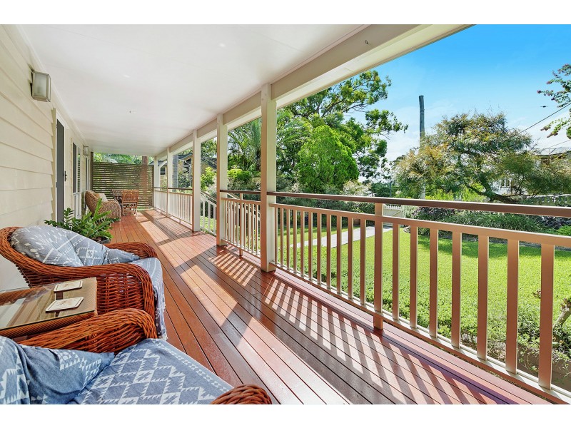 50 Boronia Avenue, Holland Park West QLD 4121