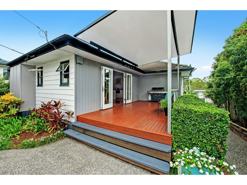 94 Newnham Road, Mount Gravatt East QLD 4122