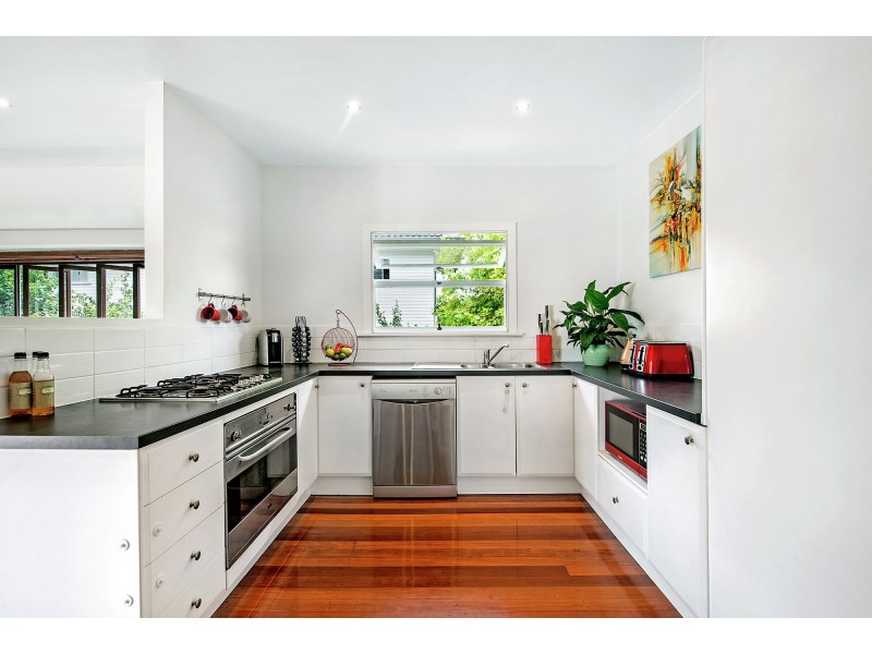 94 Newnham Road, Mount Gravatt East QLD 4122