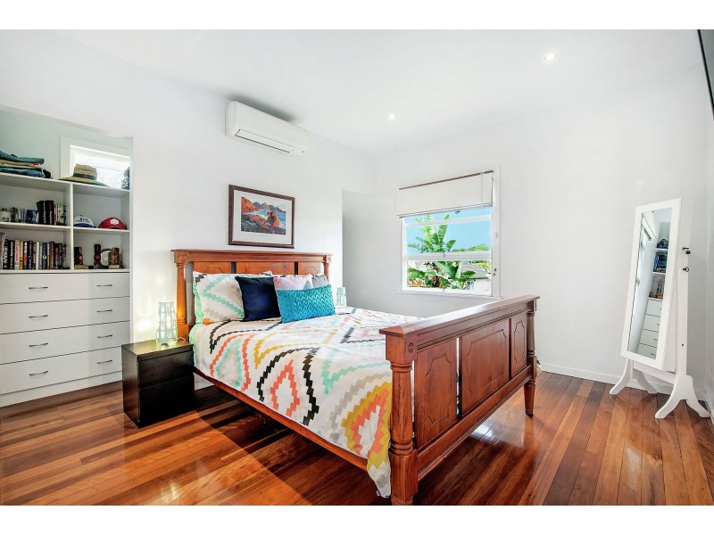 94 Newnham Road, Mount Gravatt East QLD 4122