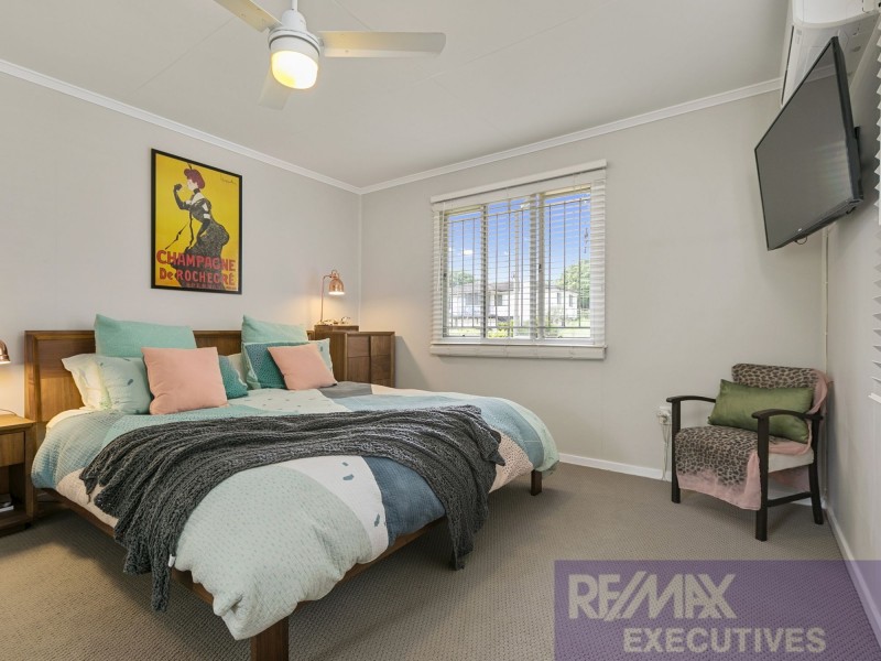22 Pareena Crescent, Mansfield QLD 4122