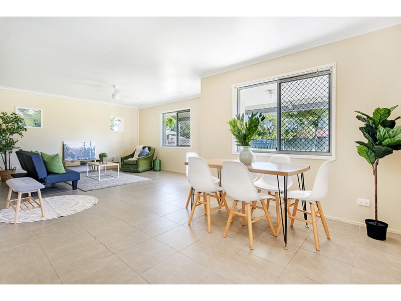 2 June Court, Ellen Grove QLD 4078