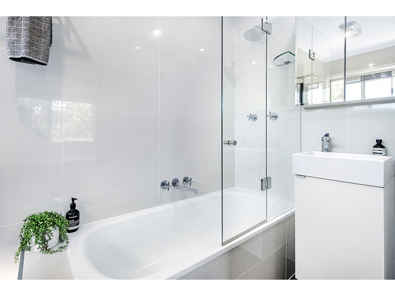 14/35 Clyde Road, Herston QLD 4006