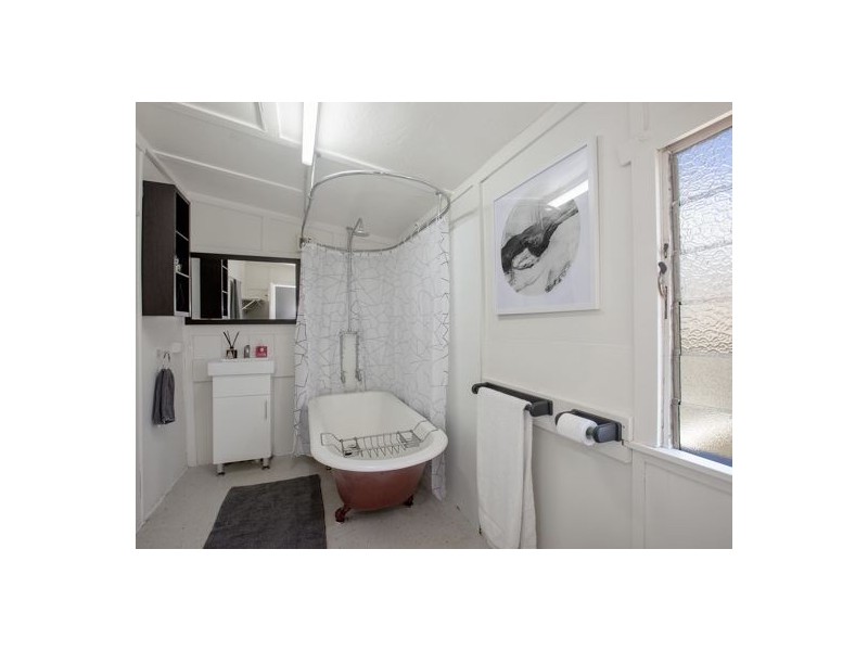 131 Haig Road, Auchenflower QLD 4066