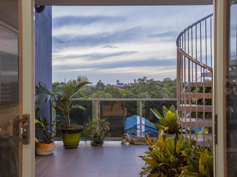 49/908 Logan Road, Holland Park West QLD 4121