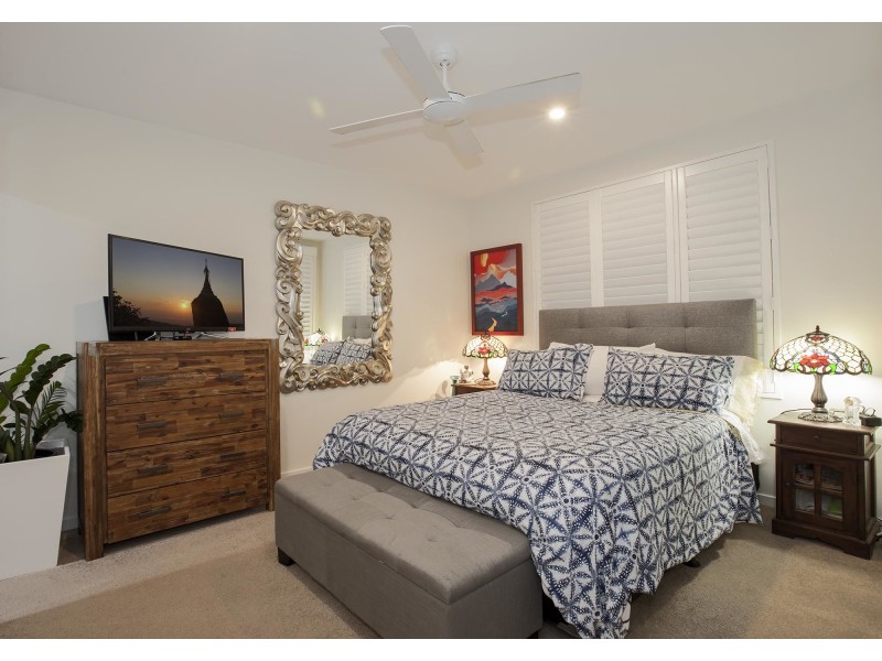 49/908 Logan Road, Holland Park West QLD 4121